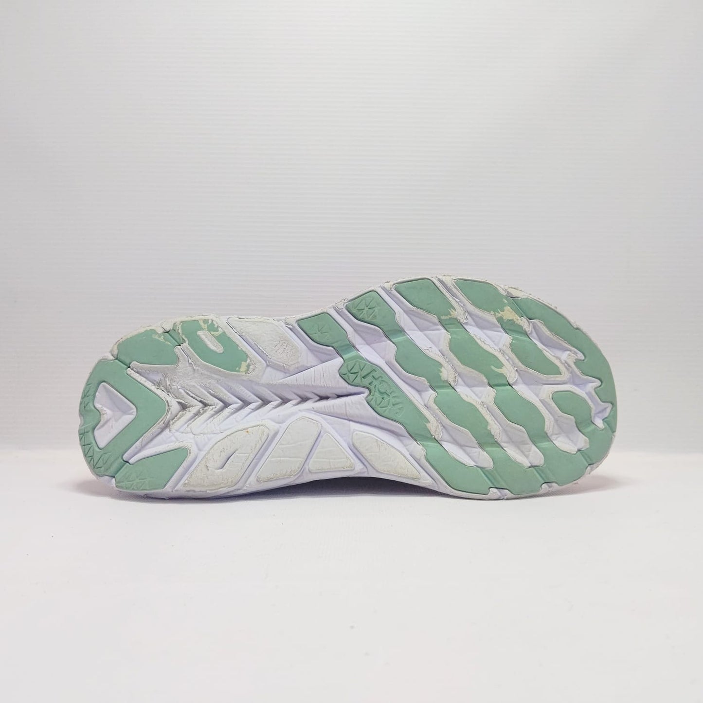 Hoka Clifton 8