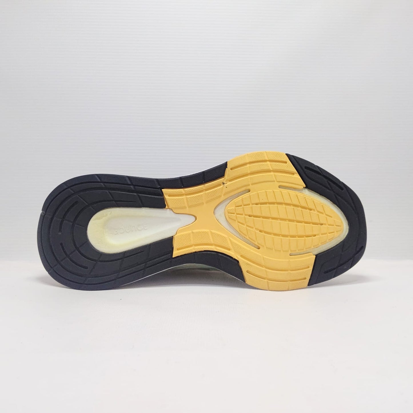 Adidas EQ21
