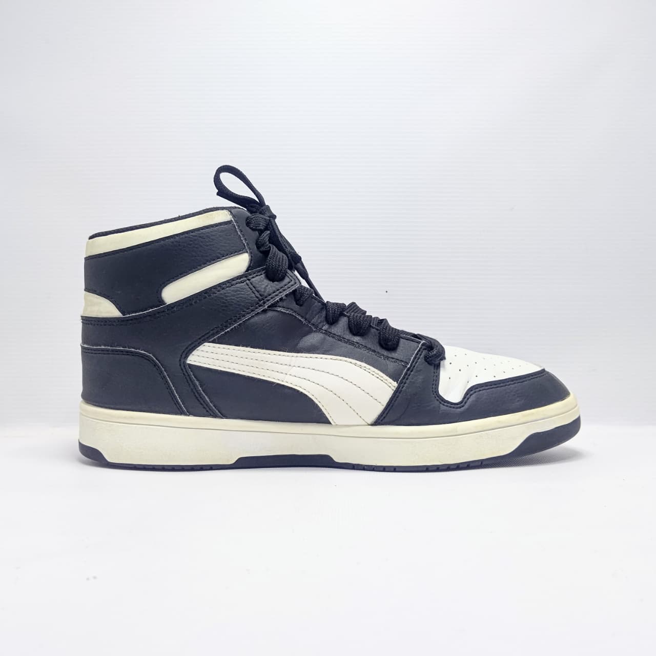 Puma Rebound layup