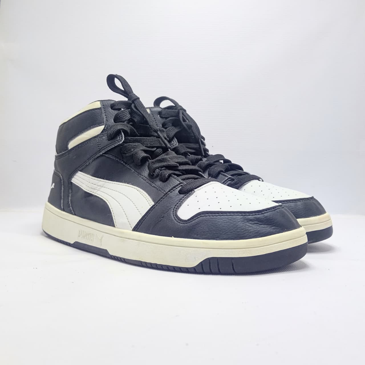 Puma Rebound layup