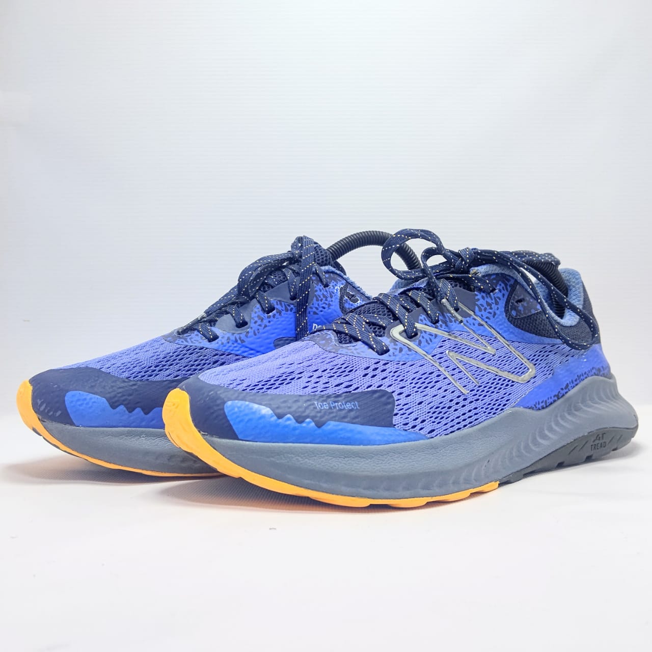 New Balance Intrel V5