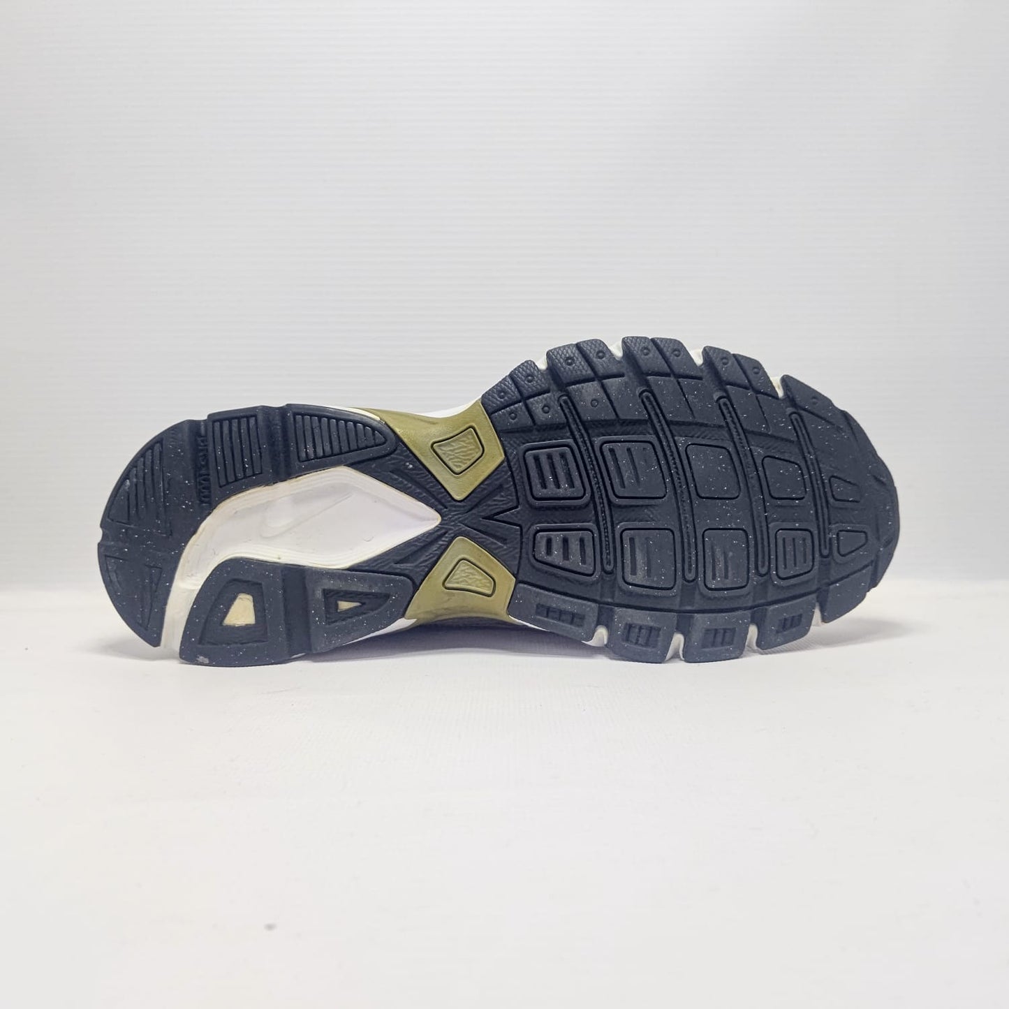 Nike Initiator