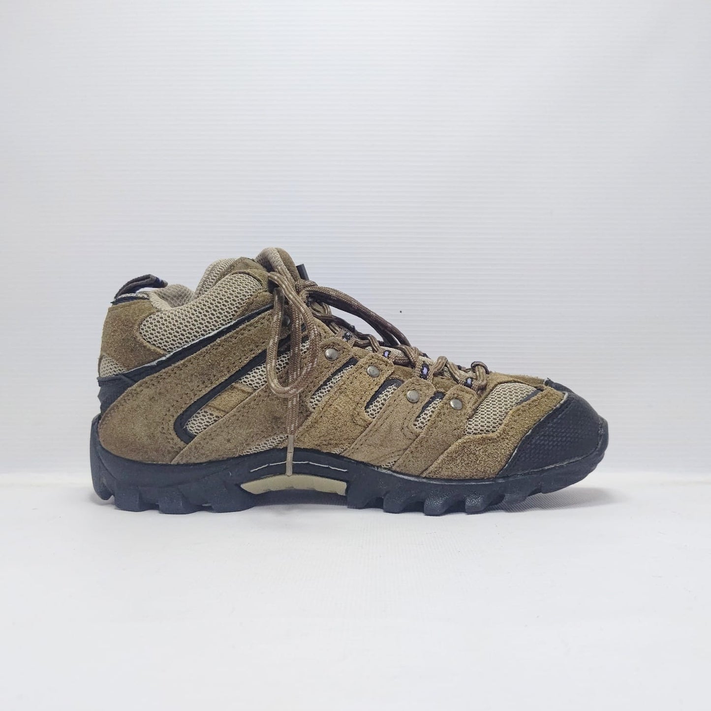Bass Ridge Hiking Boots