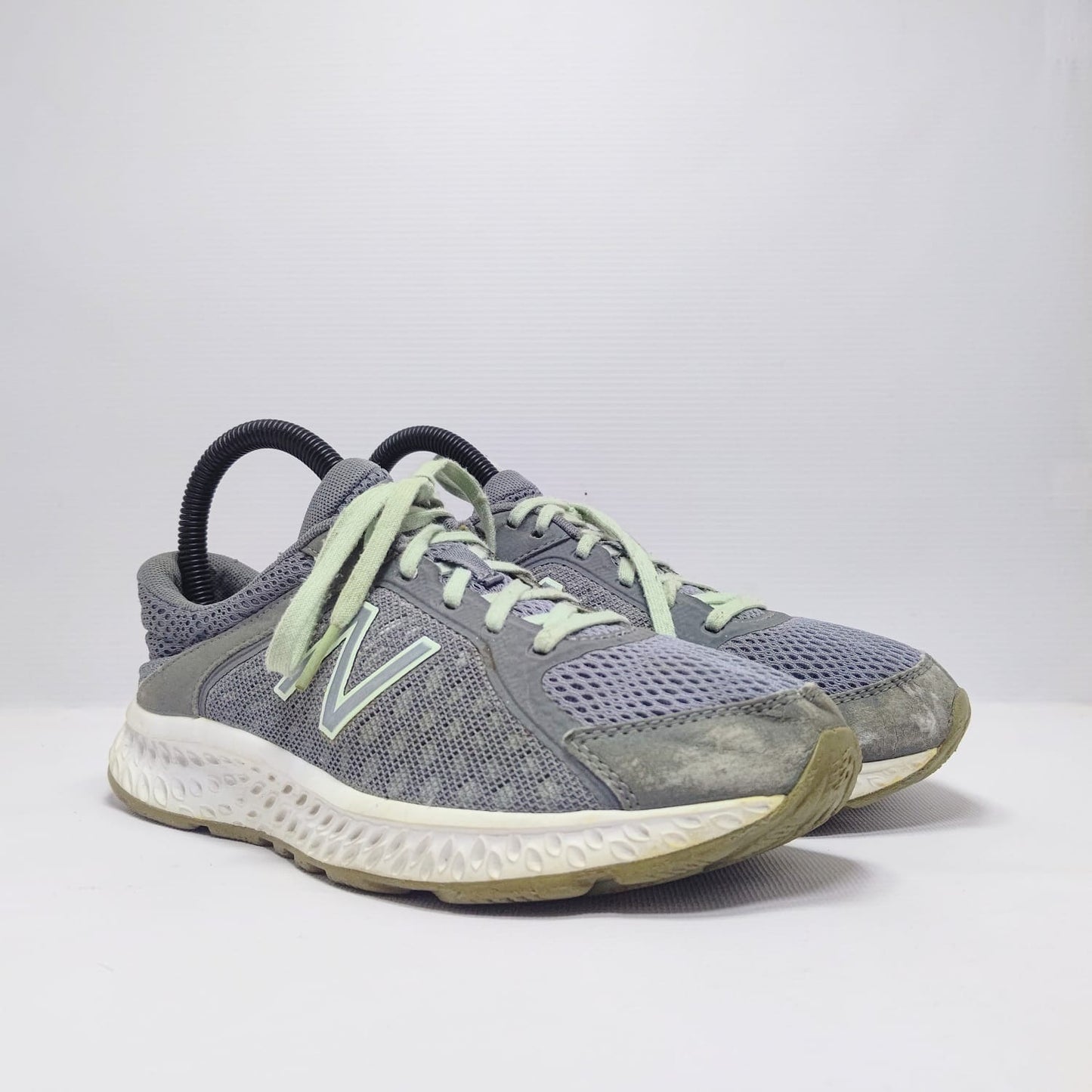 New Balance 420 V4