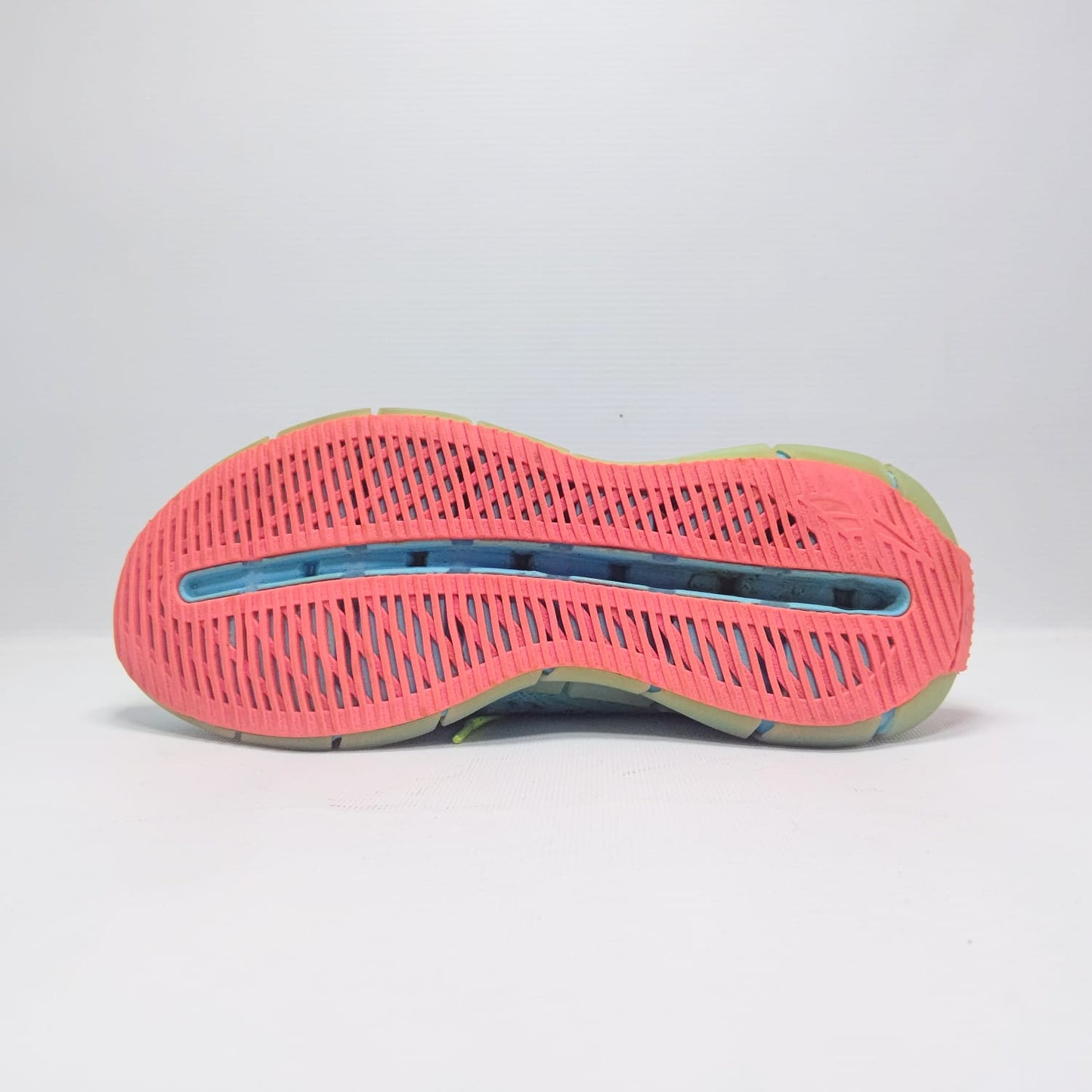 REEBOK ZIG KINETICA