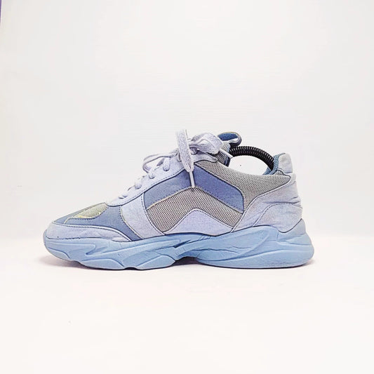 ICE BLUE SNEAKERS