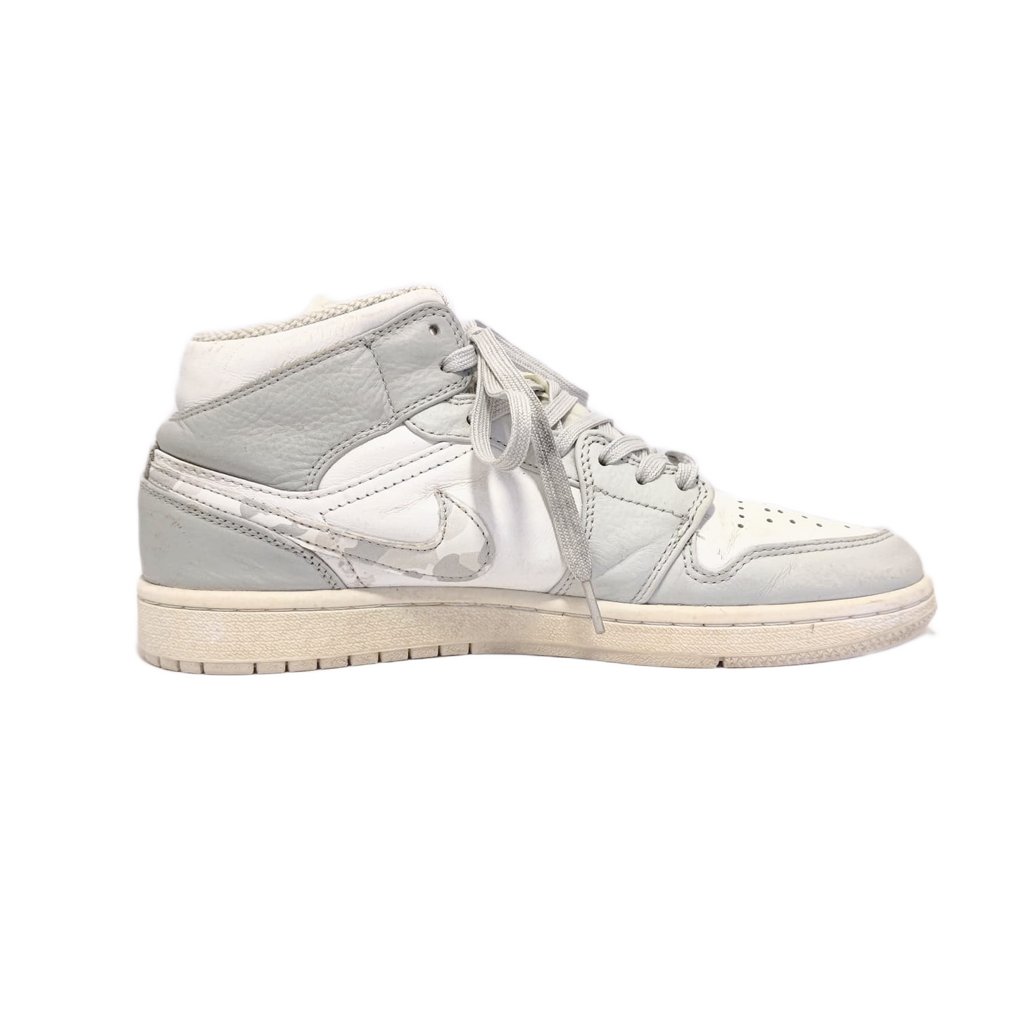 NIKE AIR JORDAN