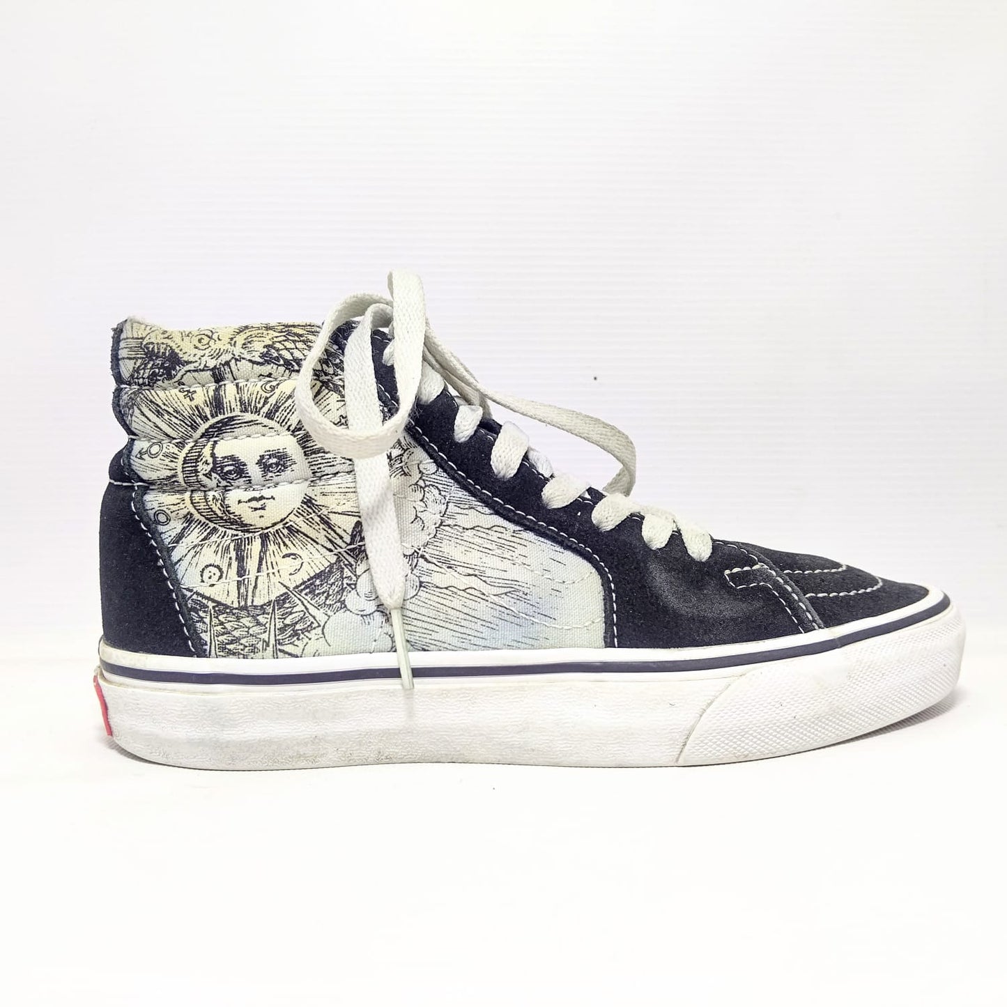 VANS CONVERSE