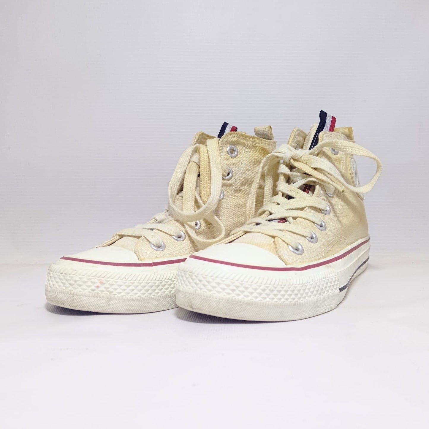 Casuasl Convers