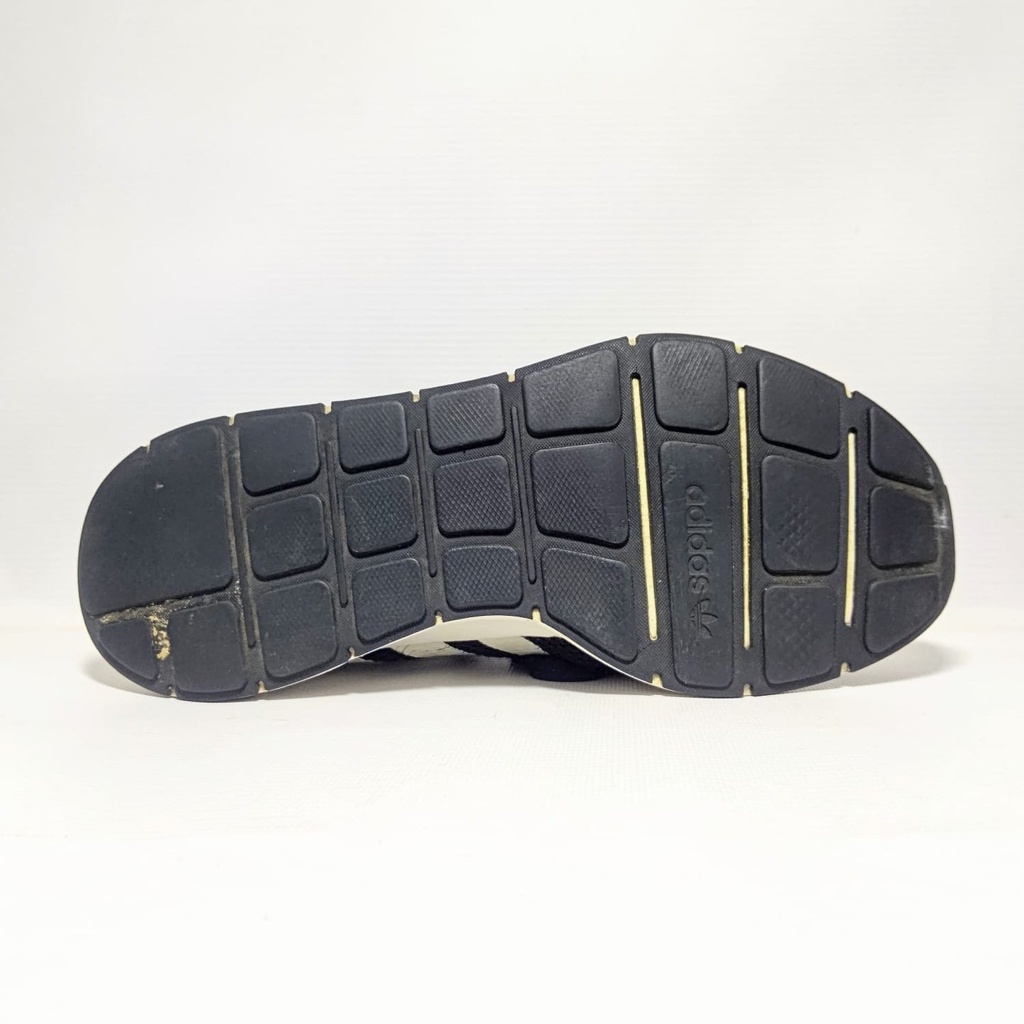 Adidas swift Run 23