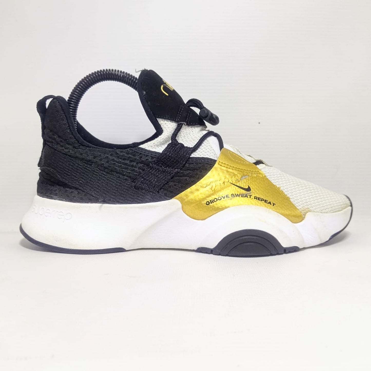 Nike SuperRep Groove