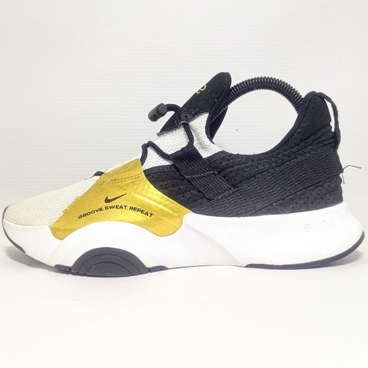 Nike SuperRep Groove