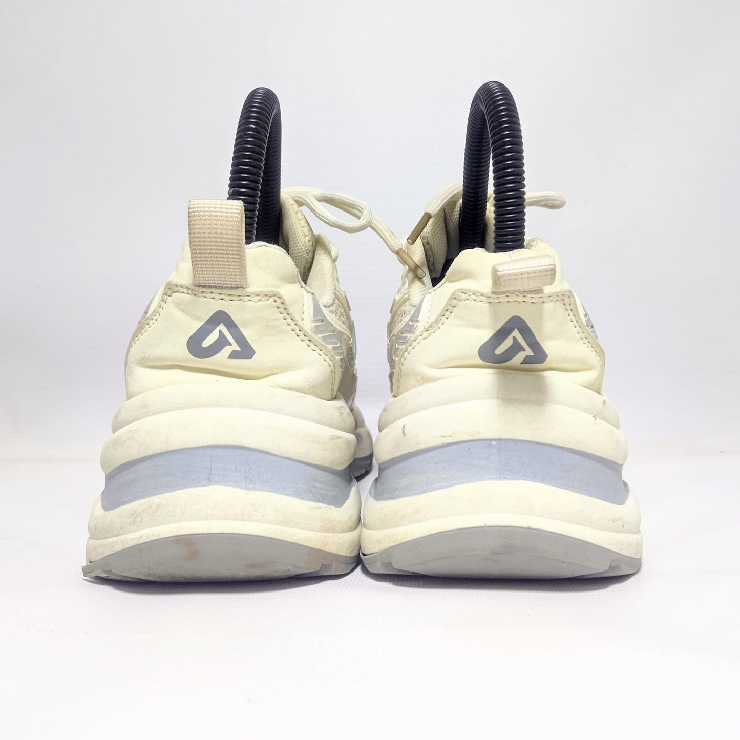 Hidv Shoes