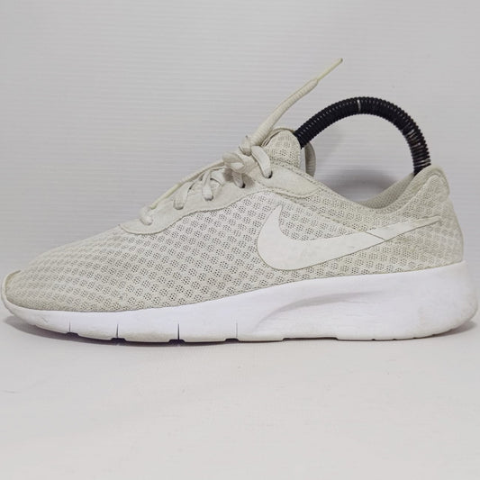 Nike Tanjun Casual Sneaker