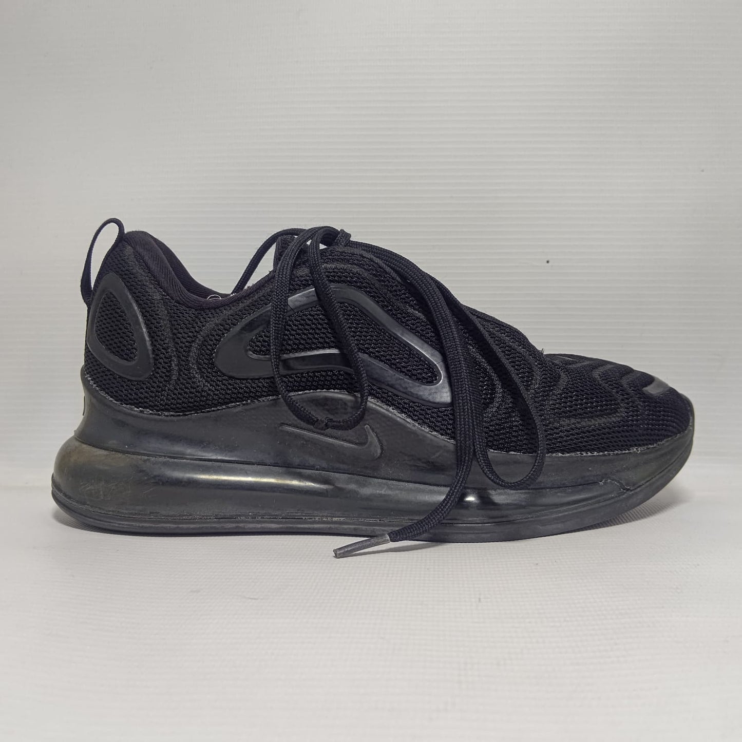 Nike Air Max 720