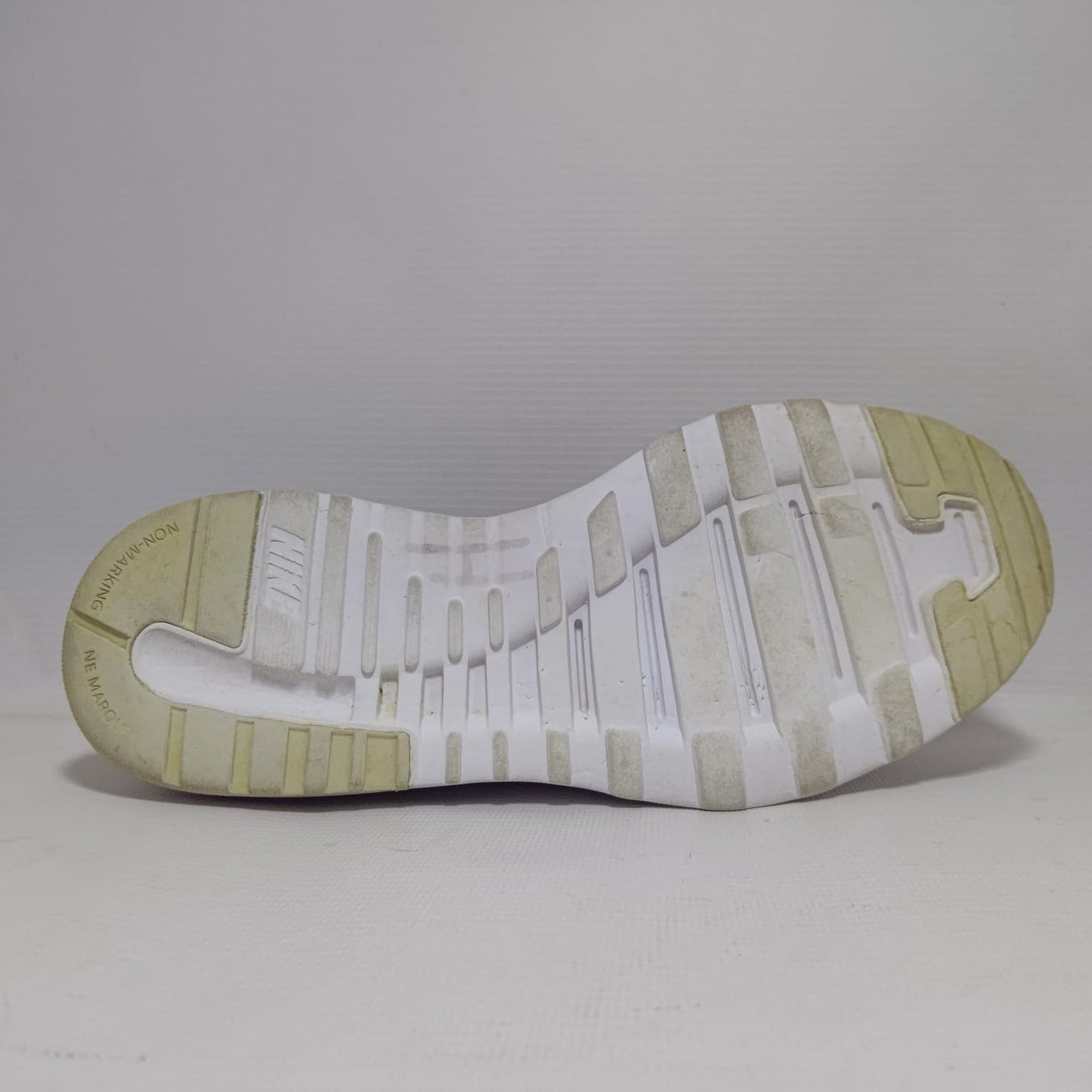 Nike Vibenna Running Shoes