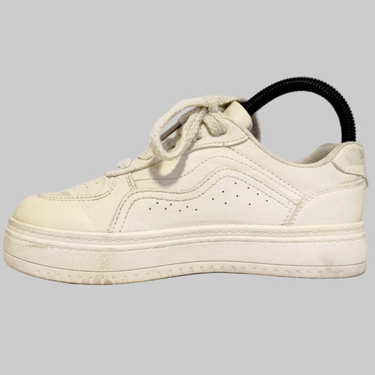 White Casual Sneaker with Leather Top and Rubber Sole For Boys and Girls