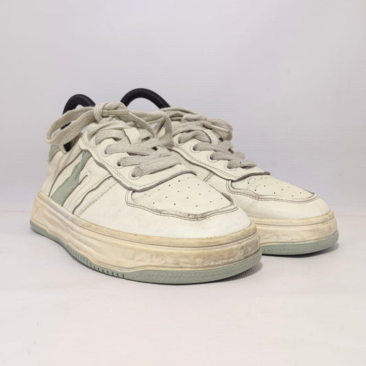 Casual Sneakers