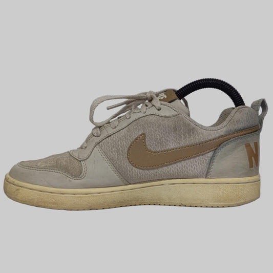 Nike Court Borough Low Sneakers