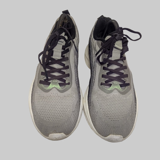 Xtep Breathable Running Shoes