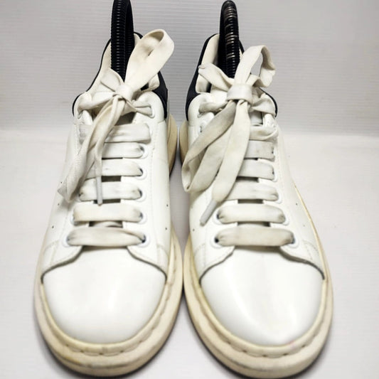 AIGVHANDRF MCIQNRFEN SNEAKERS