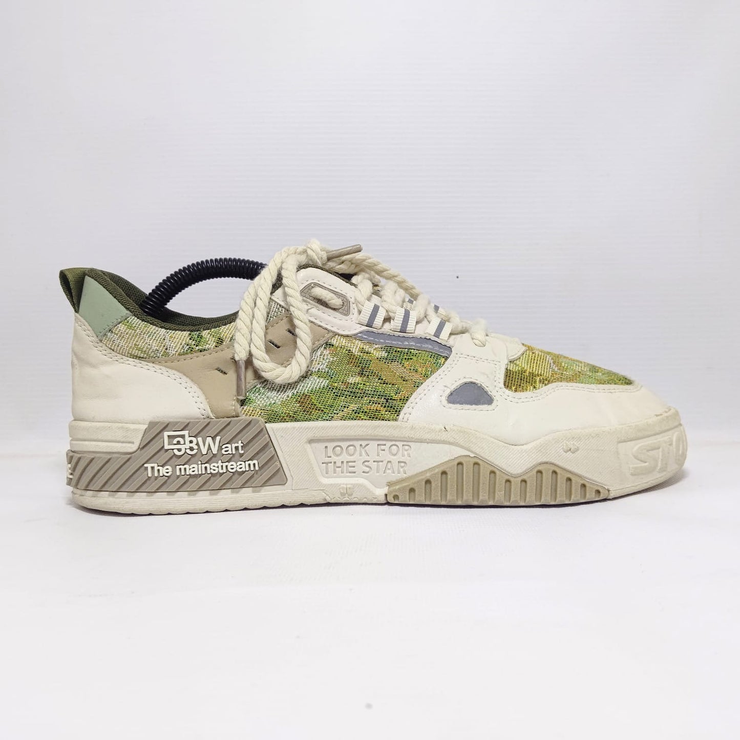 DESIGNER SHOE