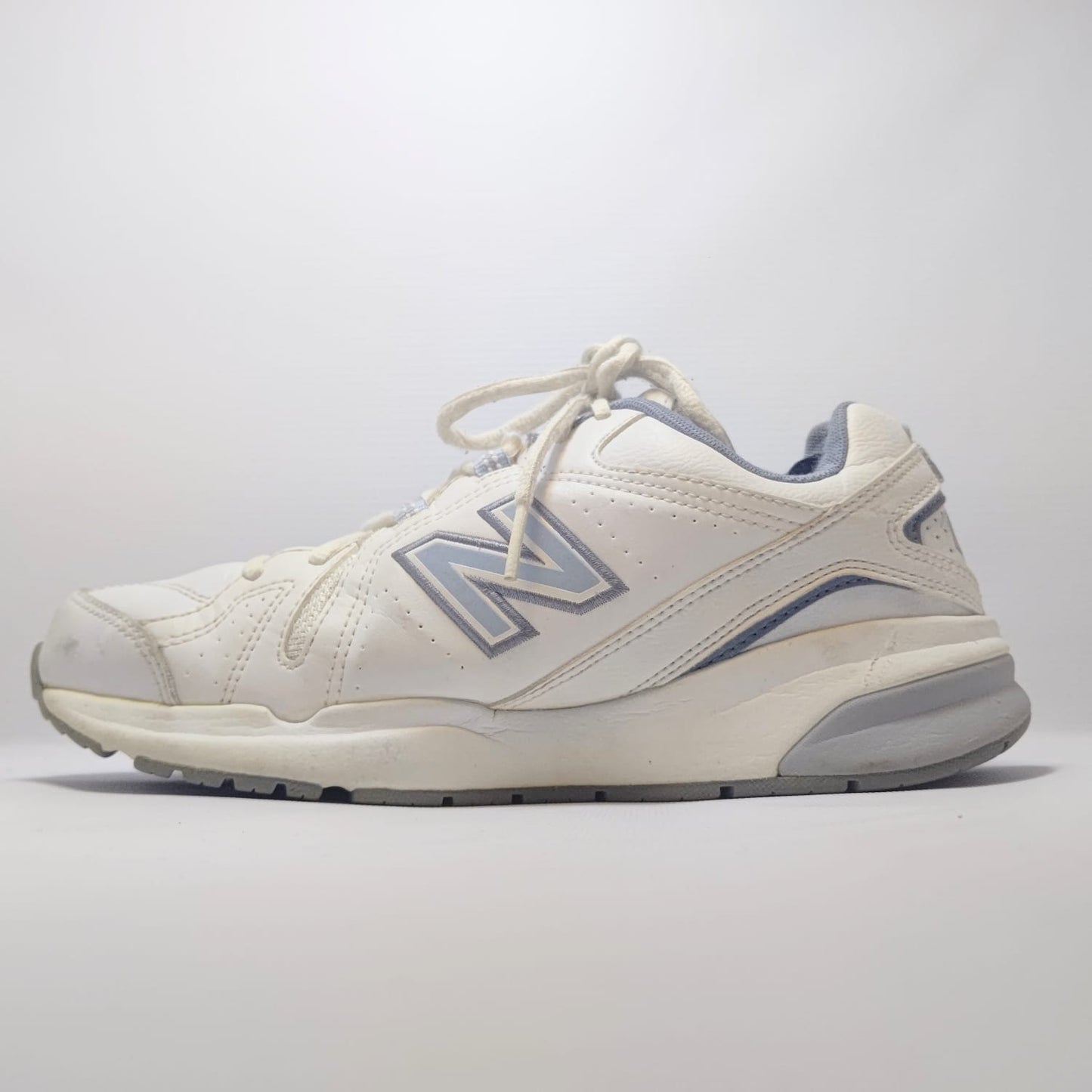 New Balance 608