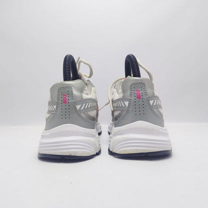 Nike Initiator