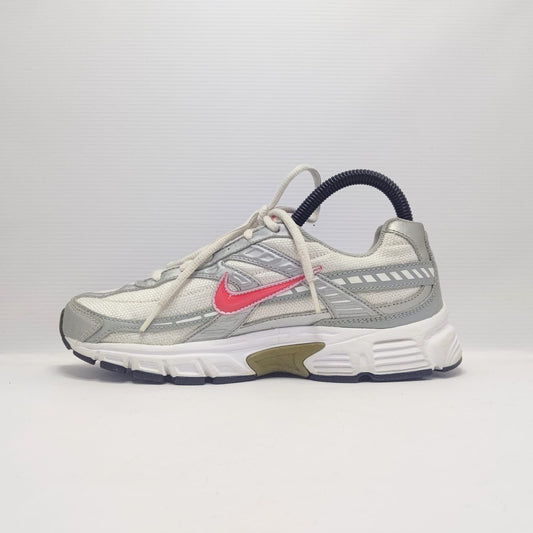 Nike Initiator