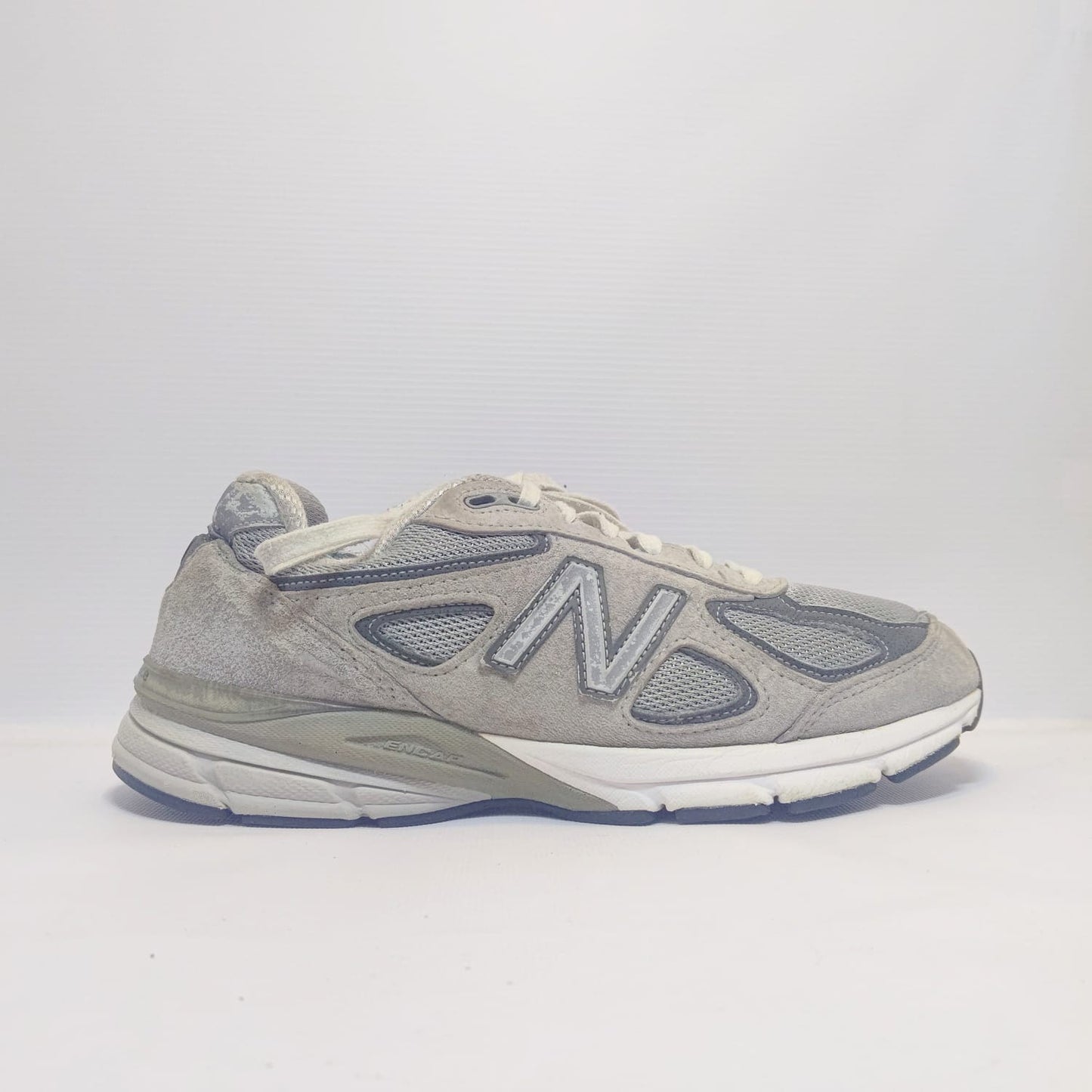New Balance 990
