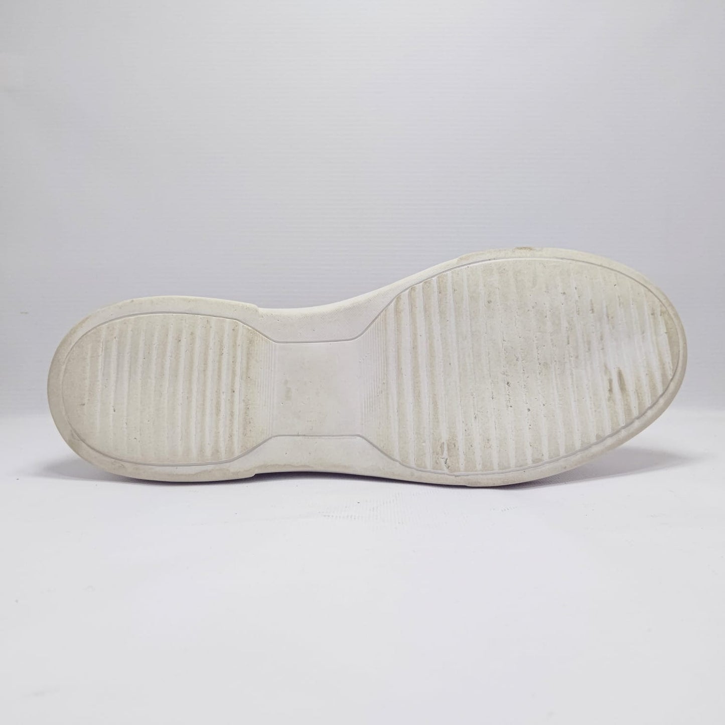 WHITE SNEAKERS (China)
