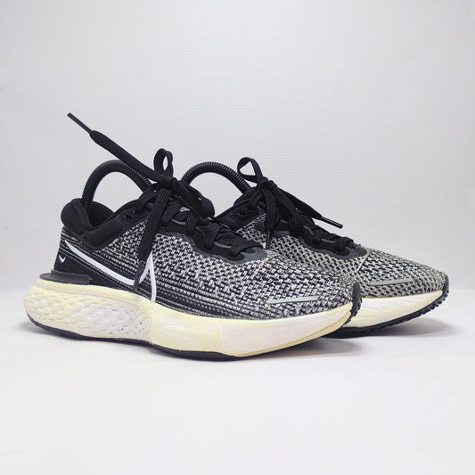 NIKE ZOOMX