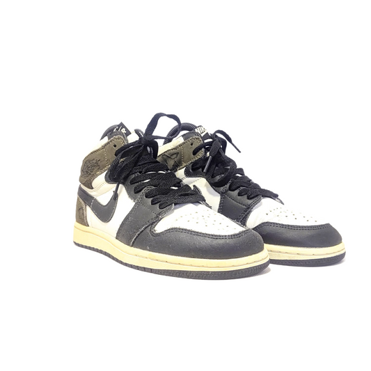 NIKE AIR JORDAN