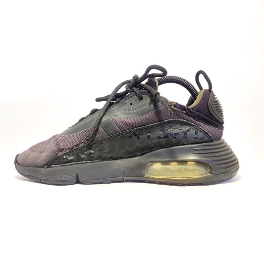 NIKE RUNNING SHIOES
