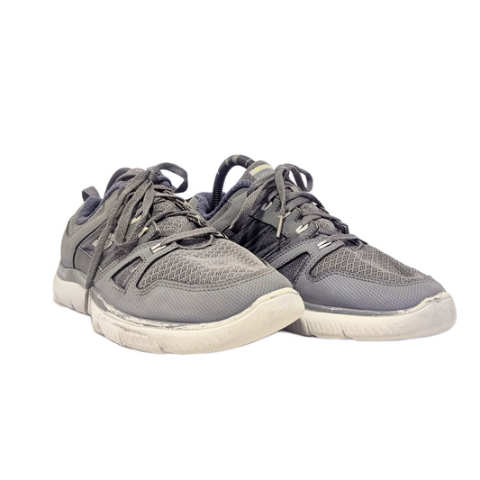 SKECHERS