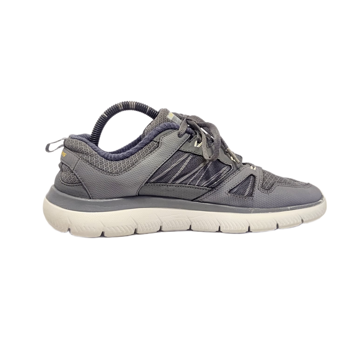 SKECHERS