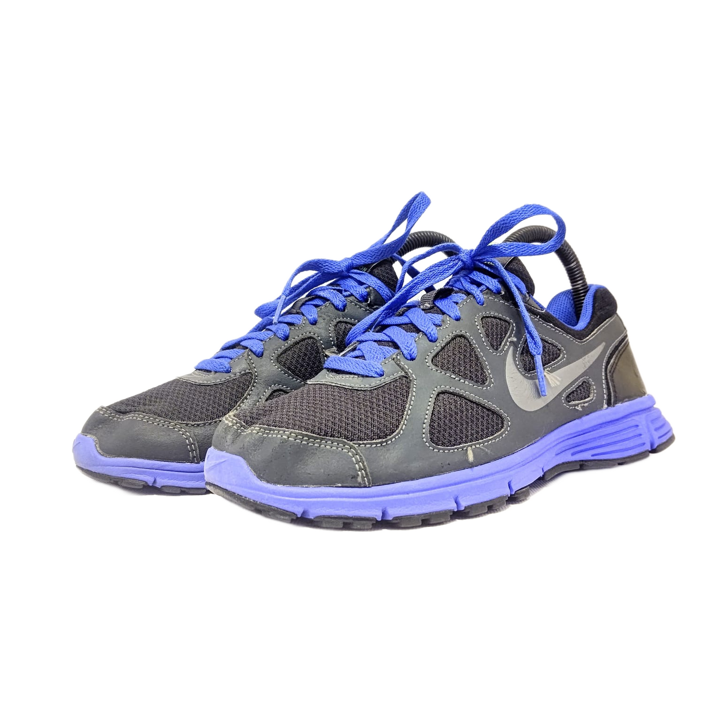 NIKE REVOLUTION