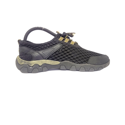 CHINA BRANDED SNEAKERS