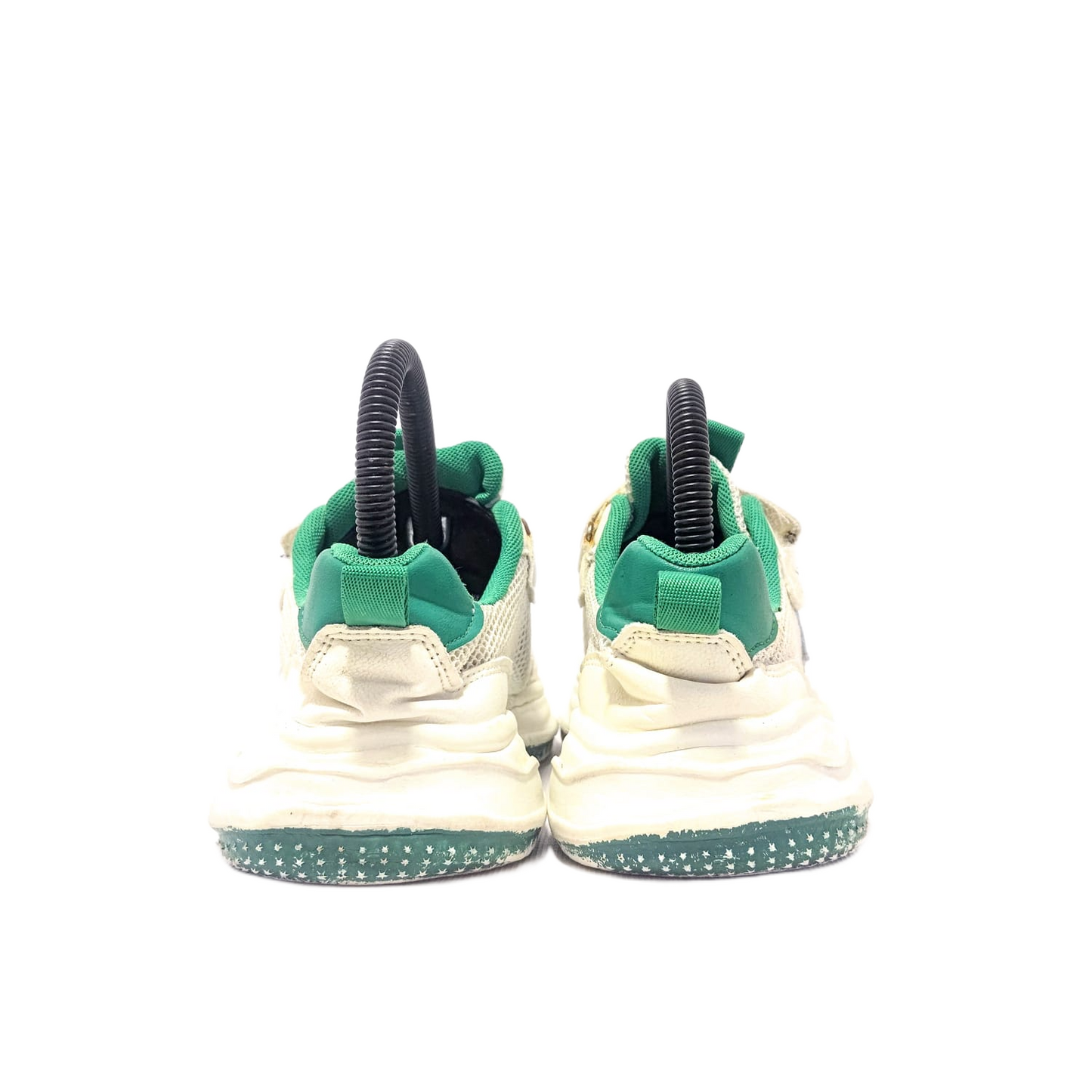 CHINA BRANDED SNEAKERS