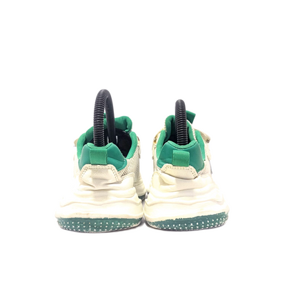 CHINA BRANDED SNEAKERS