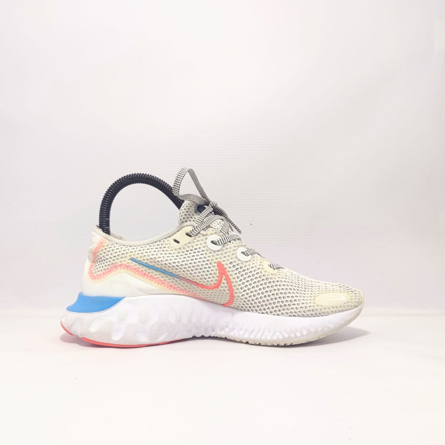 Nike Re New Shoes