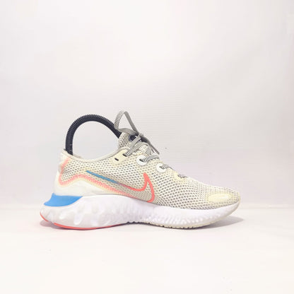 Nike Re New Shoes