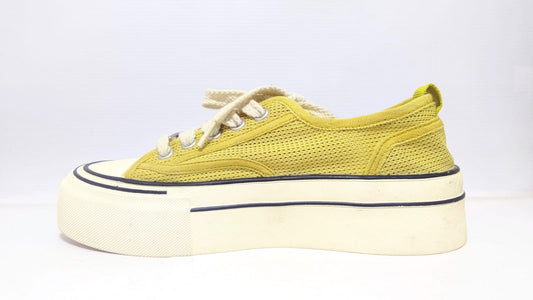 BRANDED SNEAKERS