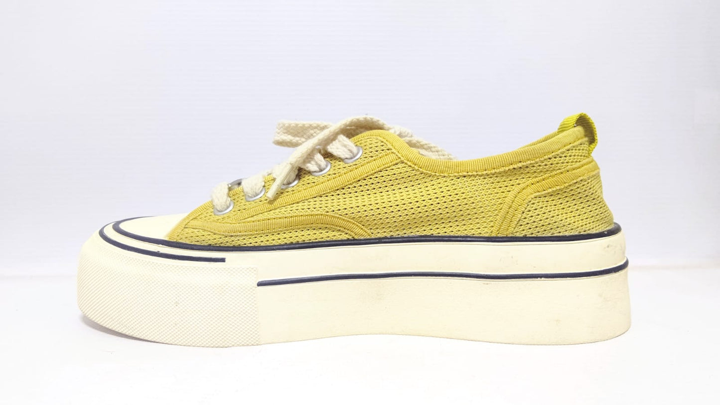 BRANDED SNEAKERS