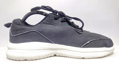 Black Sports Shoes