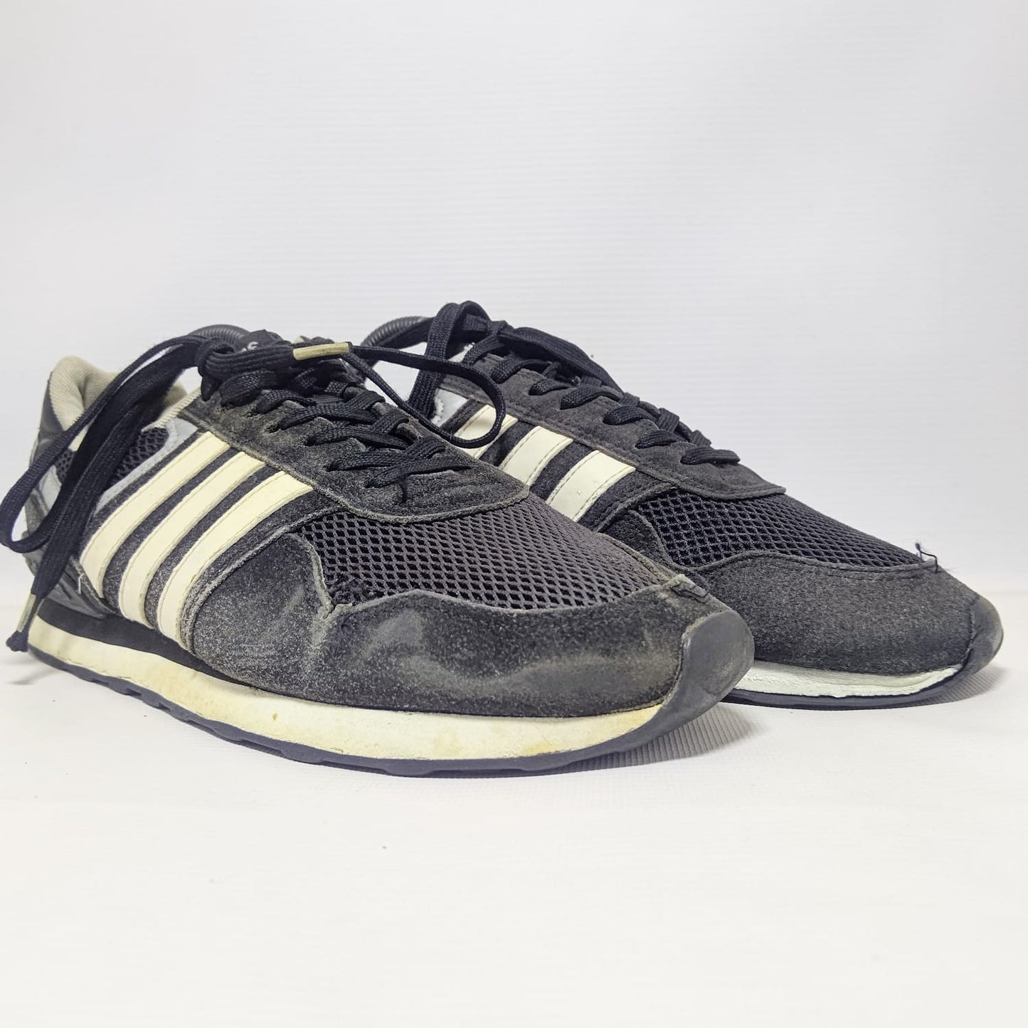 Adidas Neo 10k Carbon