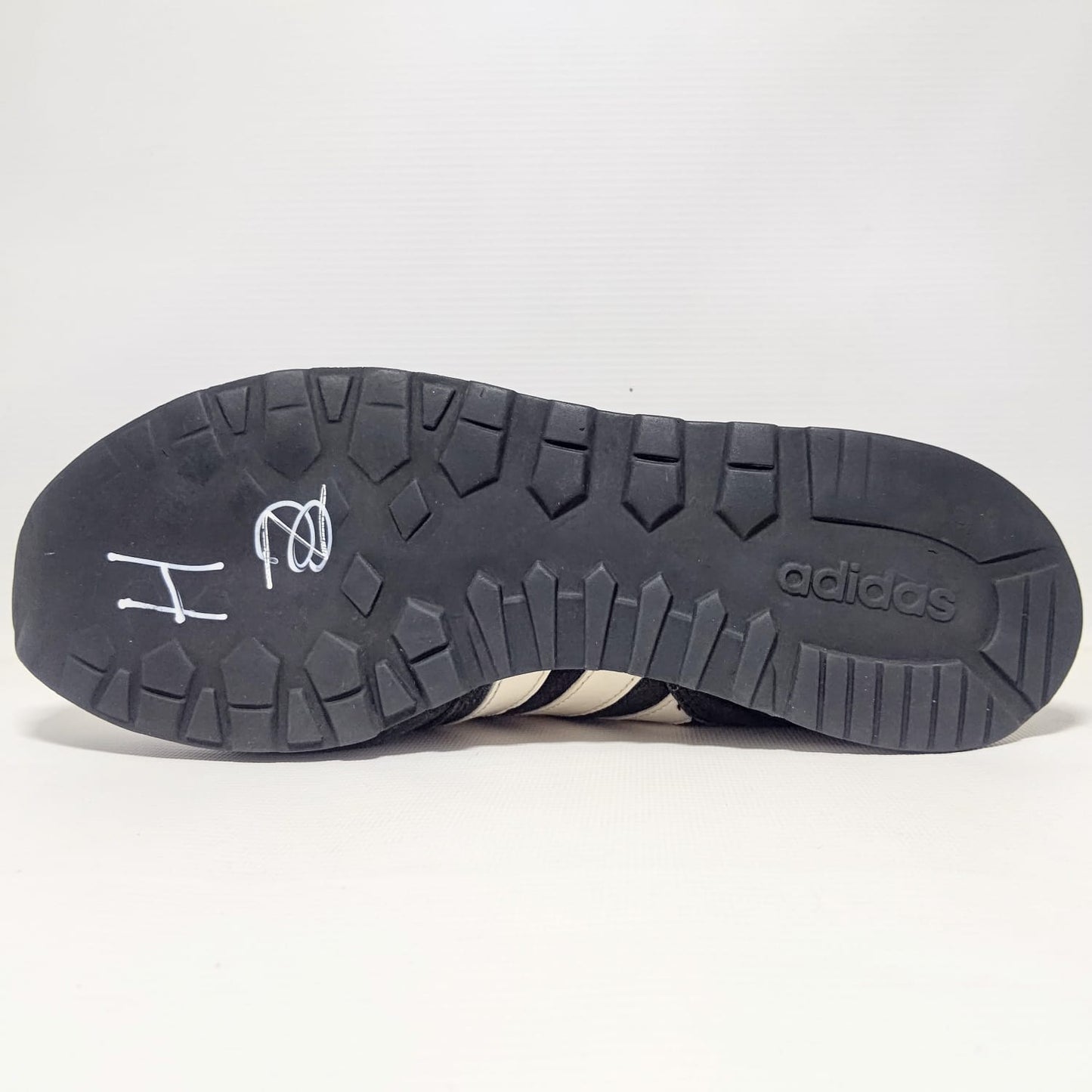 Adidas Neo 10k Carbon