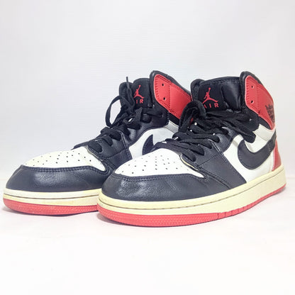 NIKE AIR JORDAN