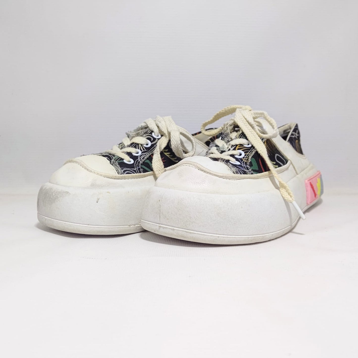 Multi Color Designed Sneaers