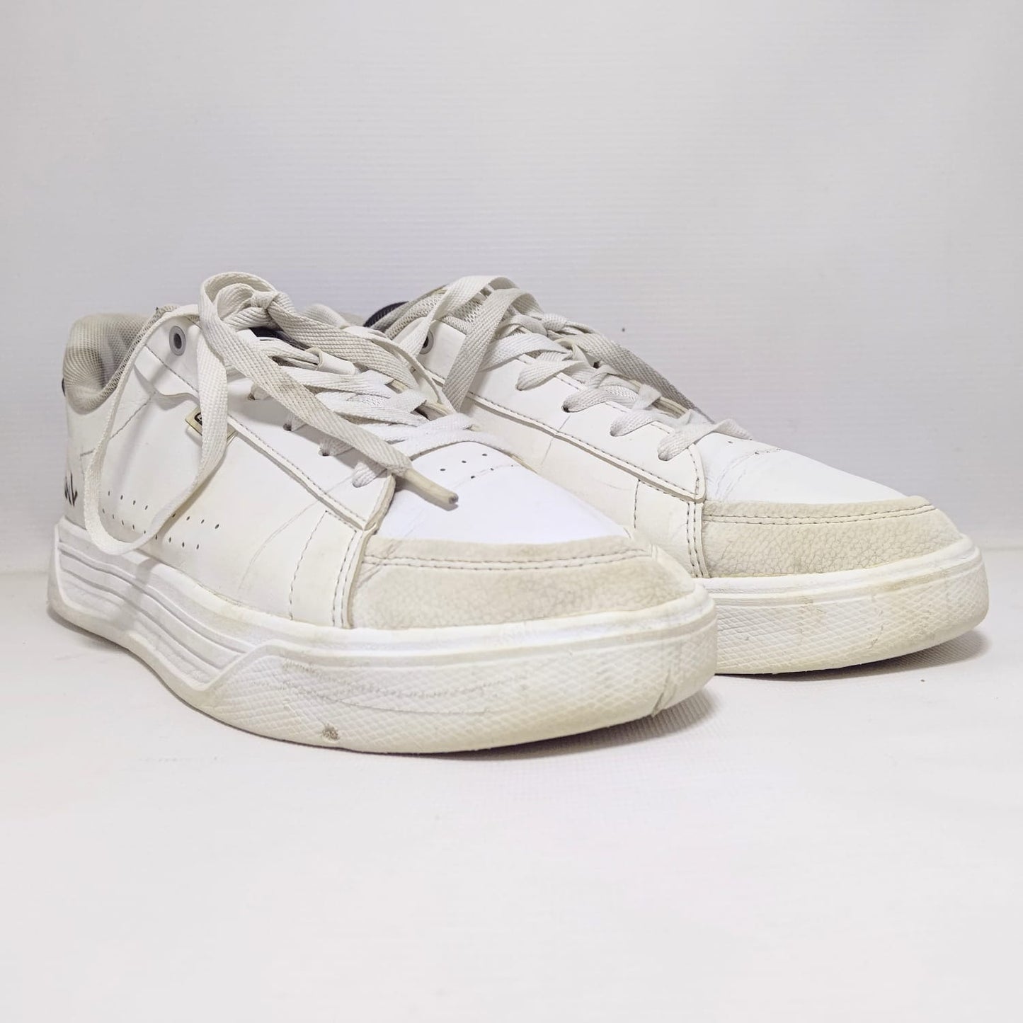 QD Nls Sneakers